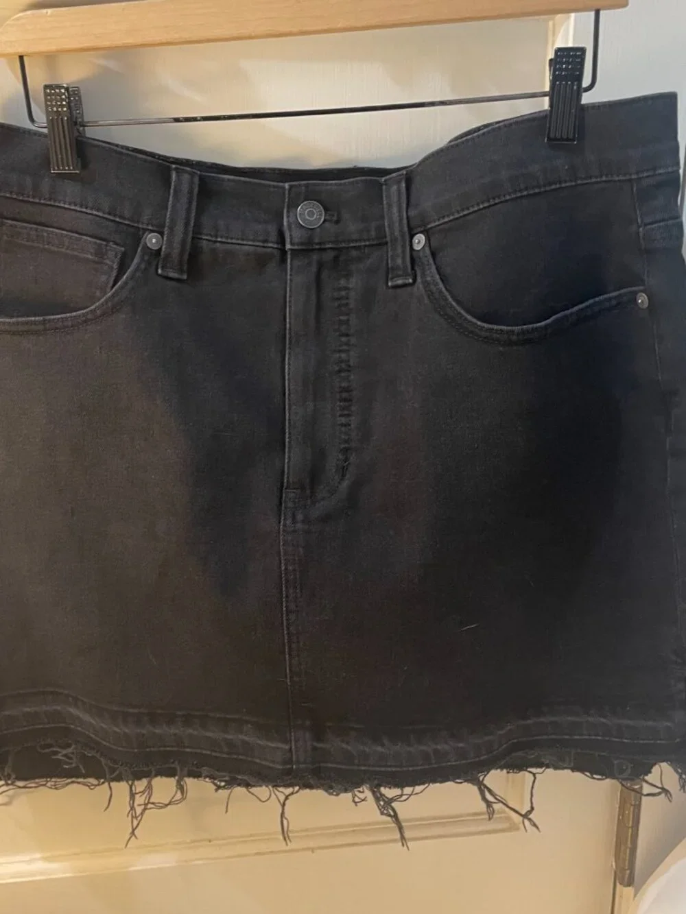 Madewell Step Hem‎ Jean Skirt Black Distressed Denim Preppy Mini Size 16 or 30